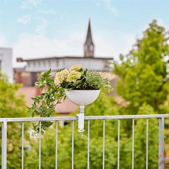 Kan også bruges med en Gardena Altanklemme