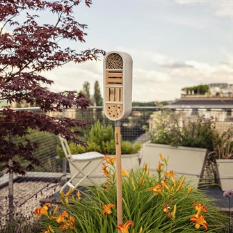 Moderne og stilrent insekthotel