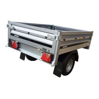 Brenderup 3150 S 750 kg. totalvægt fritidstrailer set skråt skævt bagfra