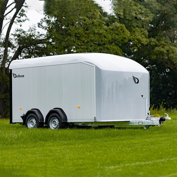 Debon Roadster C800 - Cargotrailer med multirampe 2.700 - 3.500 kg 