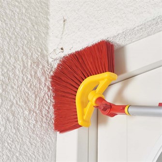 Kommer effektivt ind i hjørner og kroge