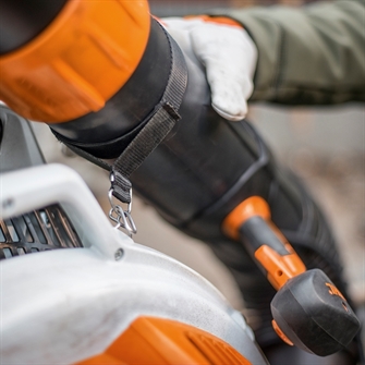 STIHL BR 800 C-E Benzin-løvblæser - med pladsbesparende funktioner