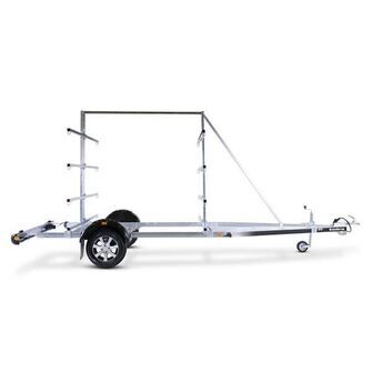 Kan fragte op til 16 kajakker og 8 kanoer