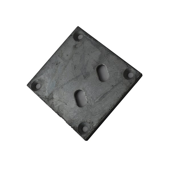 Mustang bundbeslag til skillevæg