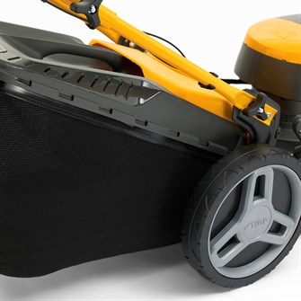 STIGA Collector 548e S Kit Batteriplæneklipper med opsamler - klippebredde: 46 cm - Komplet