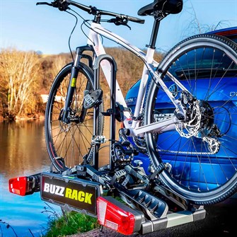 Buzzrack Eazzy 2 - Cykelholder til 2 cykler - komplet med lygtebom og kuglekoblingslås