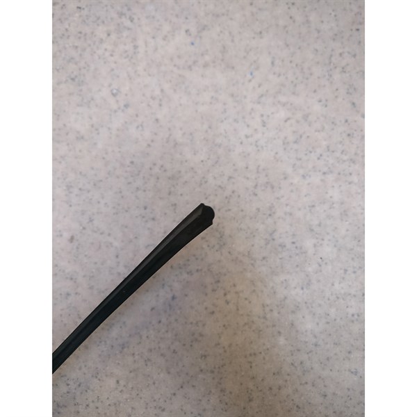 Mustang låseliste til rudelister - i metermål