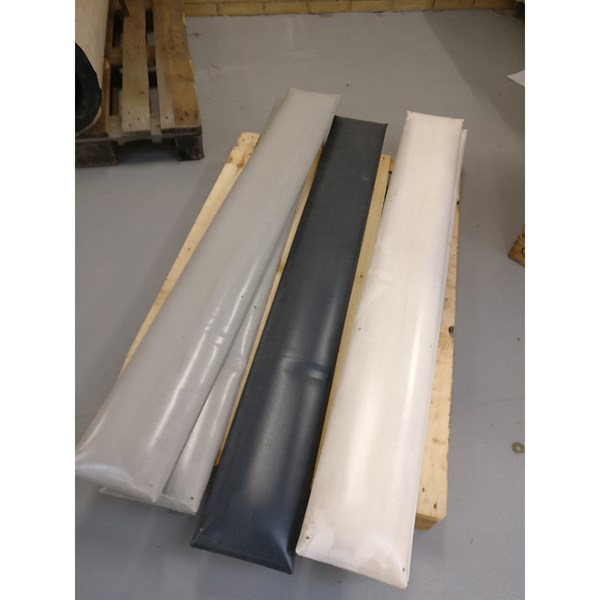 Sidepolstring til beskyttelse (høj hest)