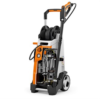 Med indbygget doseringssystem til rengøringsmidler og sæbe