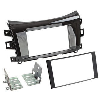 2-DIN radioramme Navara/Alaskan piano sort