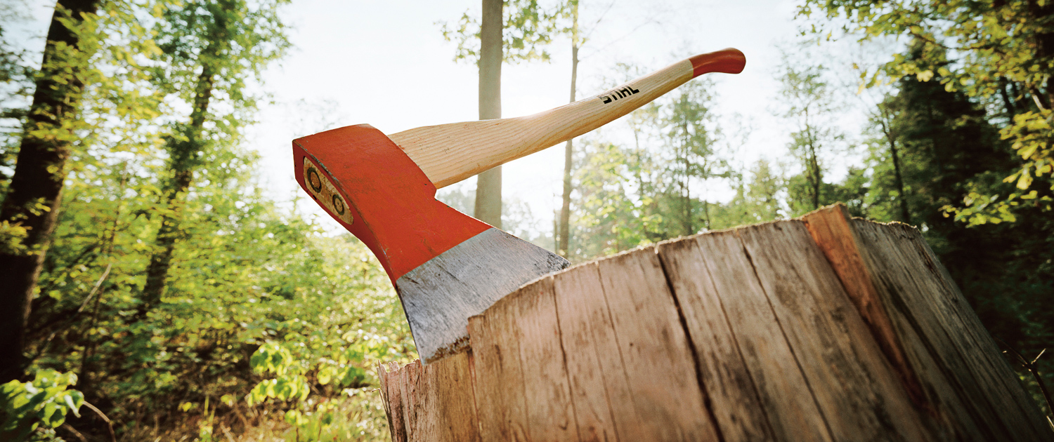 Økser og skovudstyr i den bedste kvalitet til prismatch