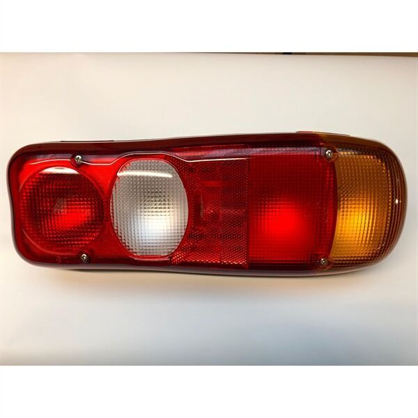 Eurofab højre med bak- og tågelys MED 7-POL AMP STIK 